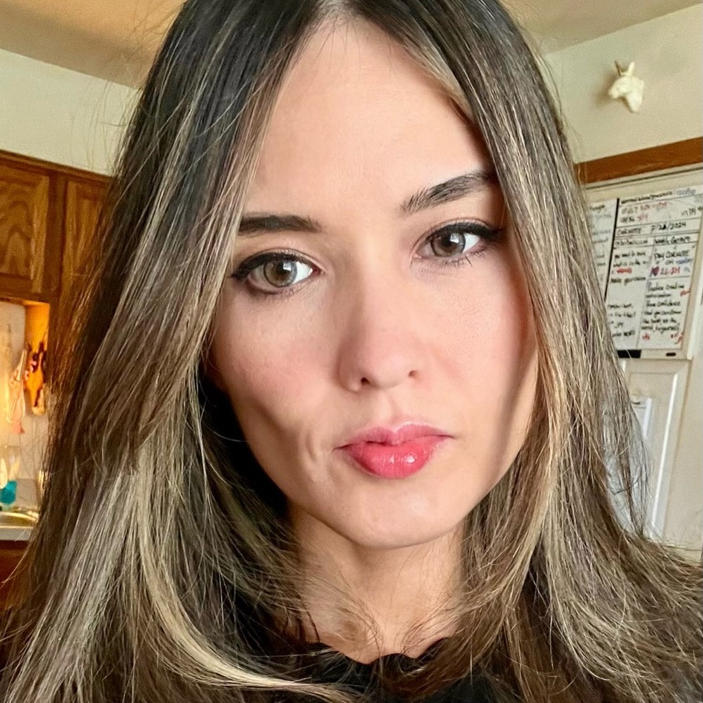 Meet your Posher, Sheena